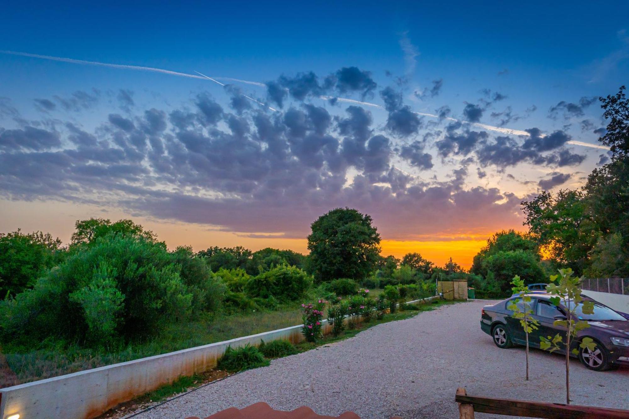 Ferienwohnung Kuca Za Odmor Cvitka Slivnica Exterior foto