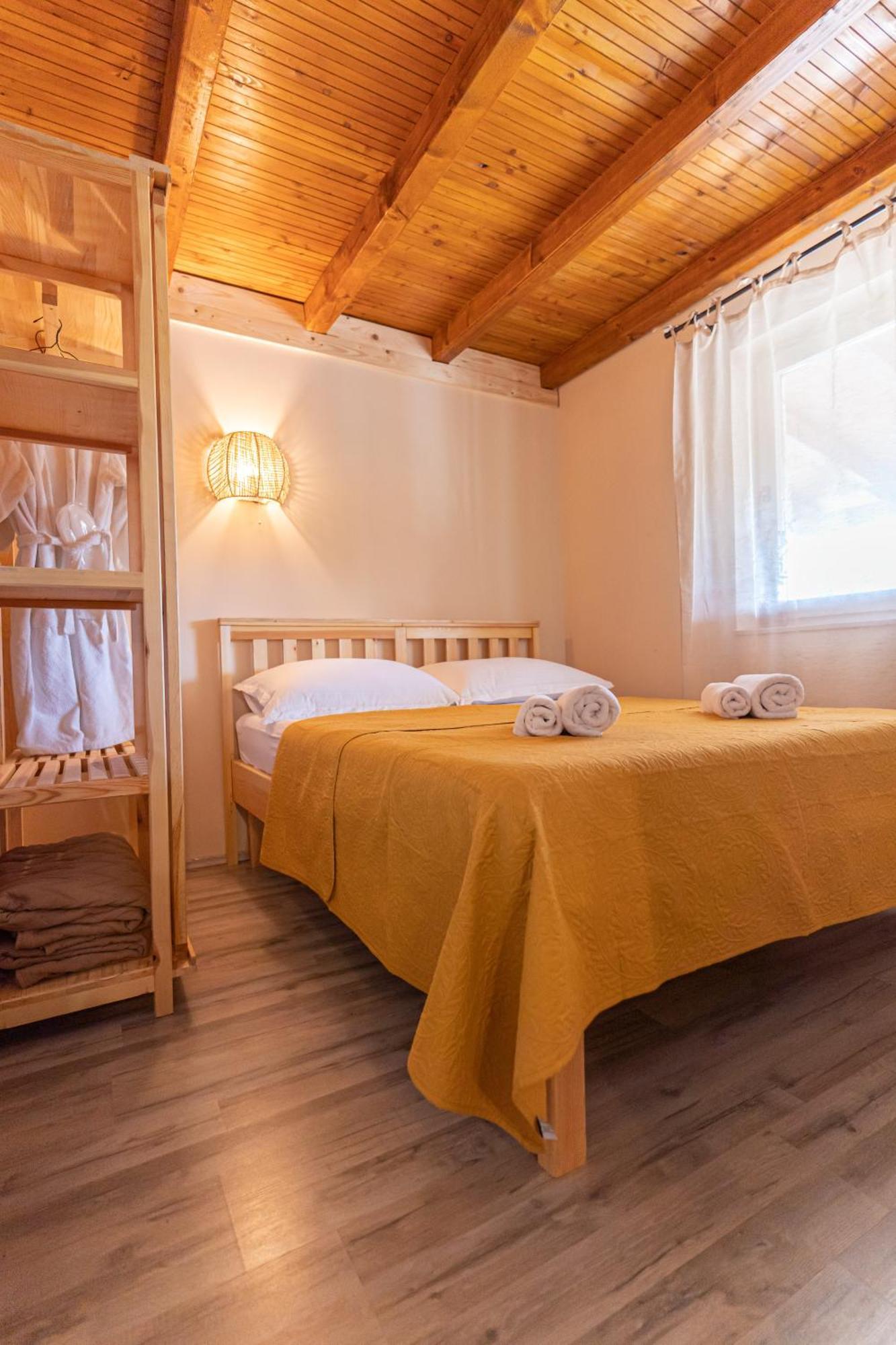 Ferienwohnung Kuca Za Odmor Cvitka Slivnica Exterior foto