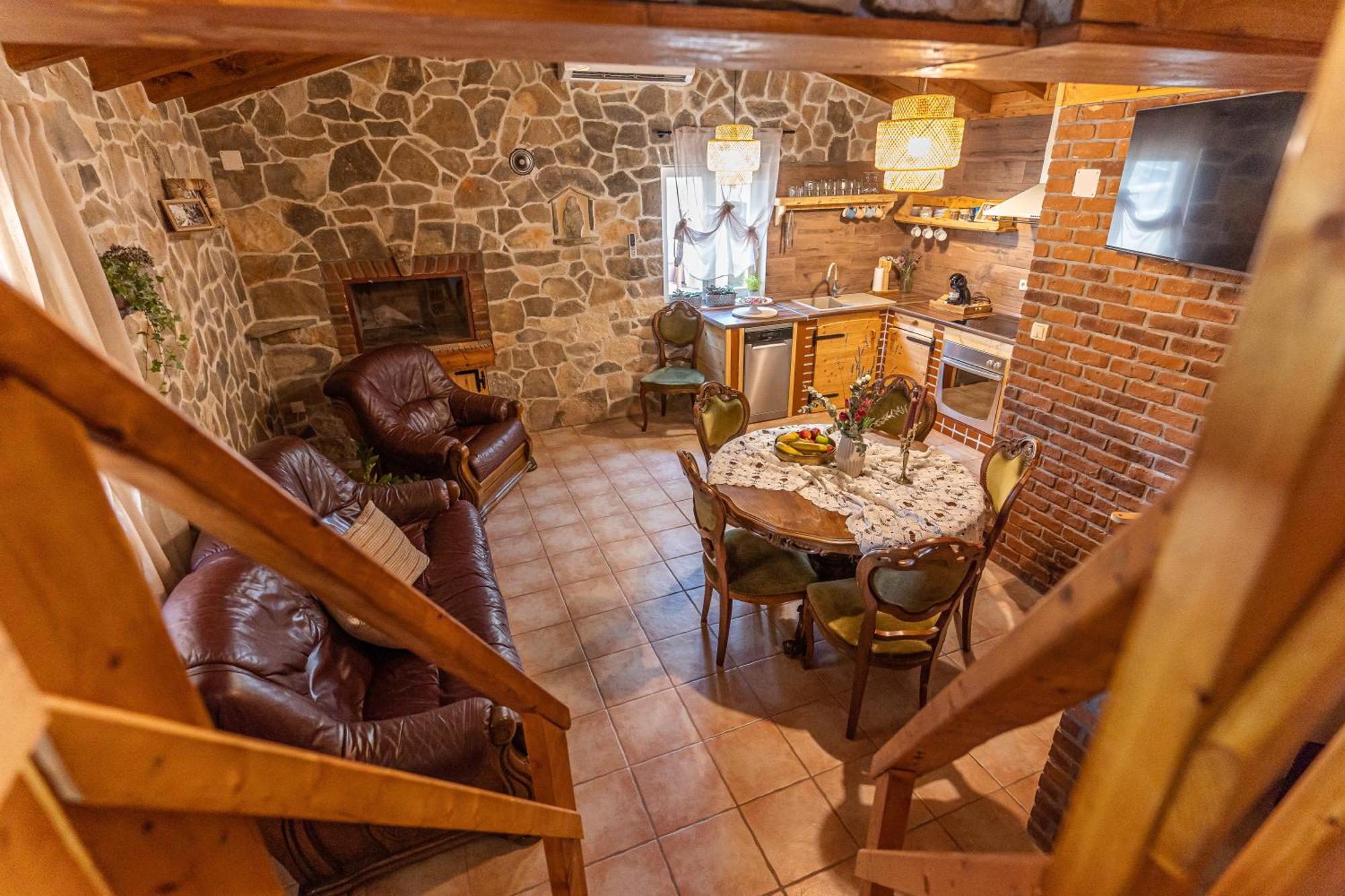 Ferienwohnung Kuca Za Odmor Cvitka Slivnica Exterior foto